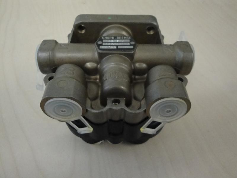 Vierkreisschutzventil AE 4620 - M3