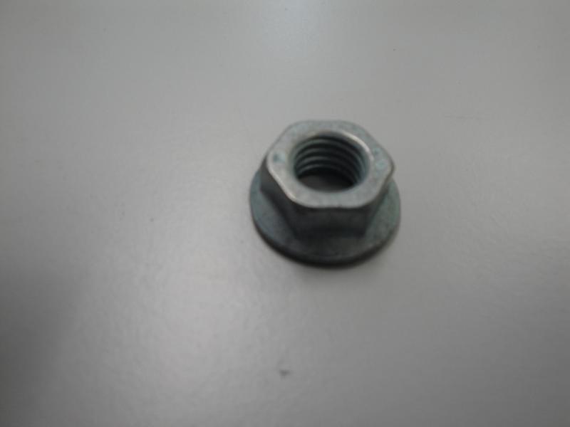 Sechskantsicherungsmutter M10
